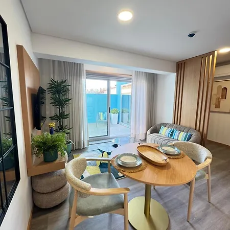 Blue Leca T1 1º Andar - Traseiras Apartamento *
